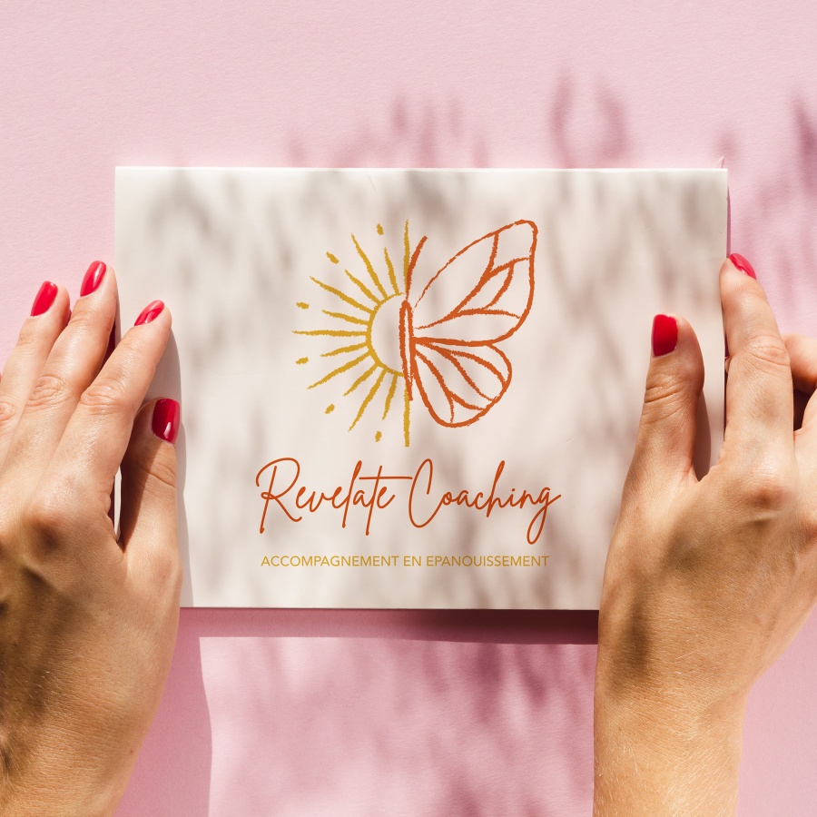 Logotype Revelate Coaching